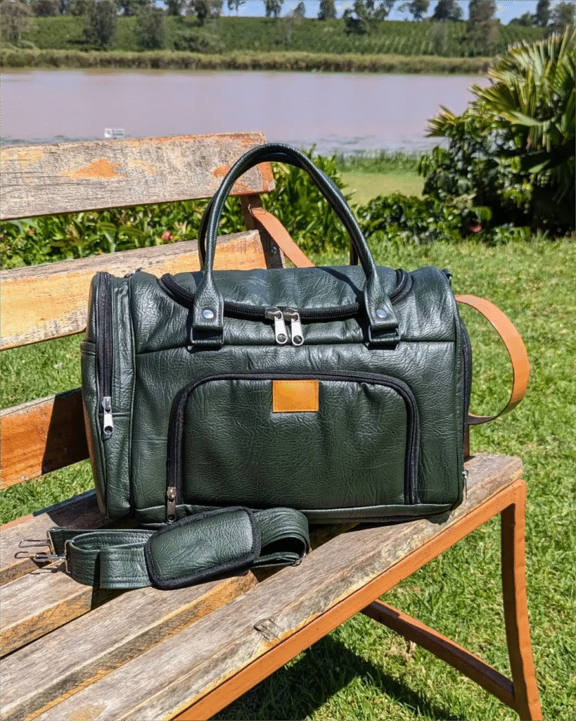 Top Travel Bag Manufacturer 1