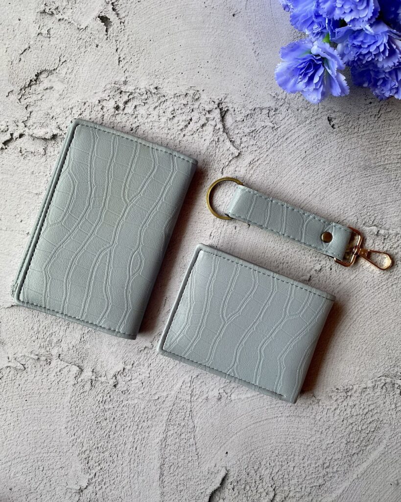 Cosmetic Bag, Purse, and Wallets Manufacturer