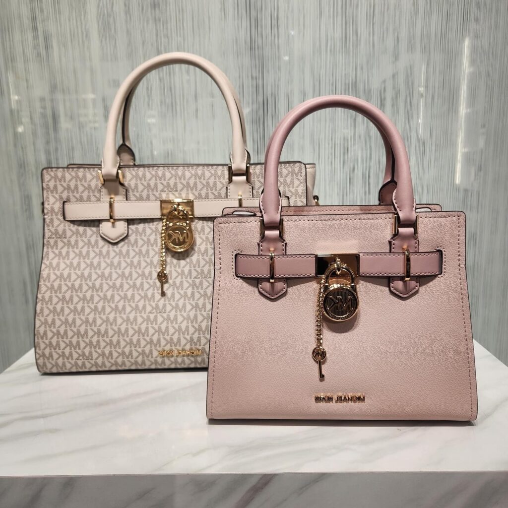 Valmentajan laukut vs Michael Kors (5) Valmentaja Laukut vs Michael Kors