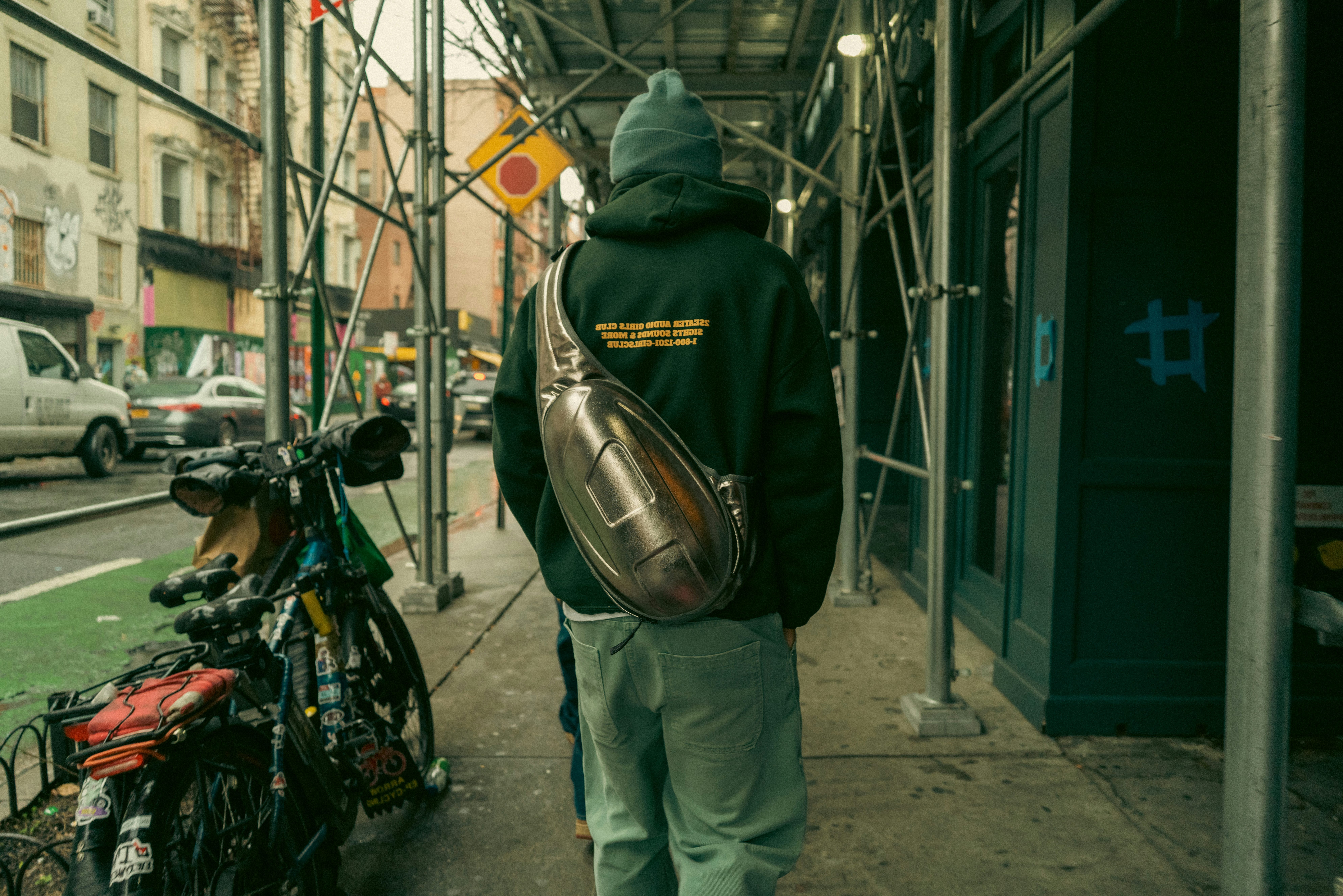 Fanny Pack vs Bum Bag