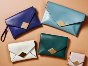 What Is a Small Clutch Bag